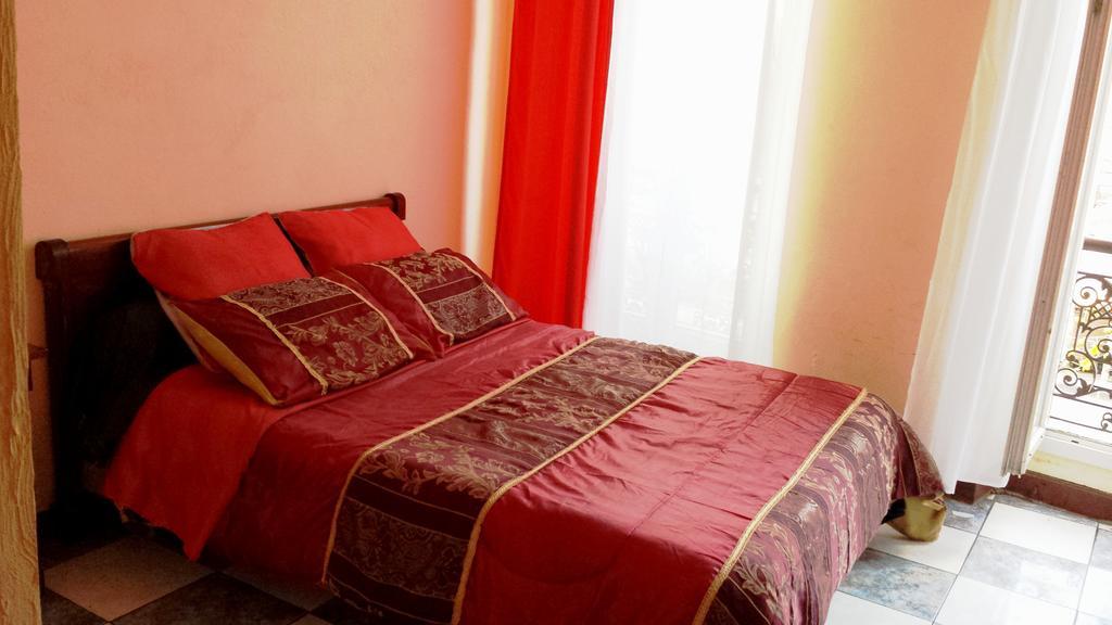 Hôtel des allées Marsella Habitación foto